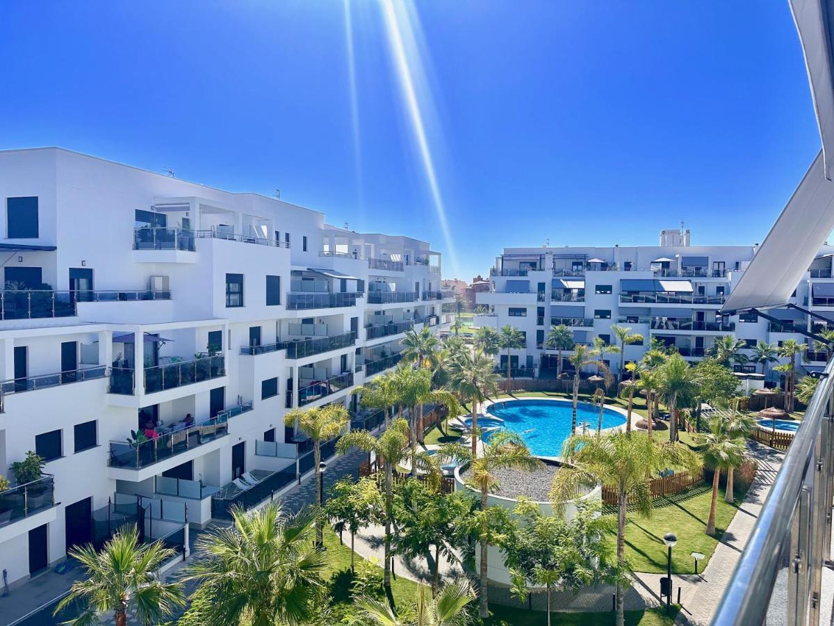 Sensacional Apartamento Aguacate 莫特里尔 外观 照片
